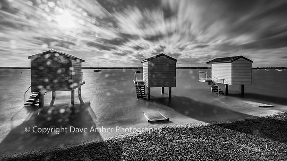 Osea Beach Huts 3 (16x9)
